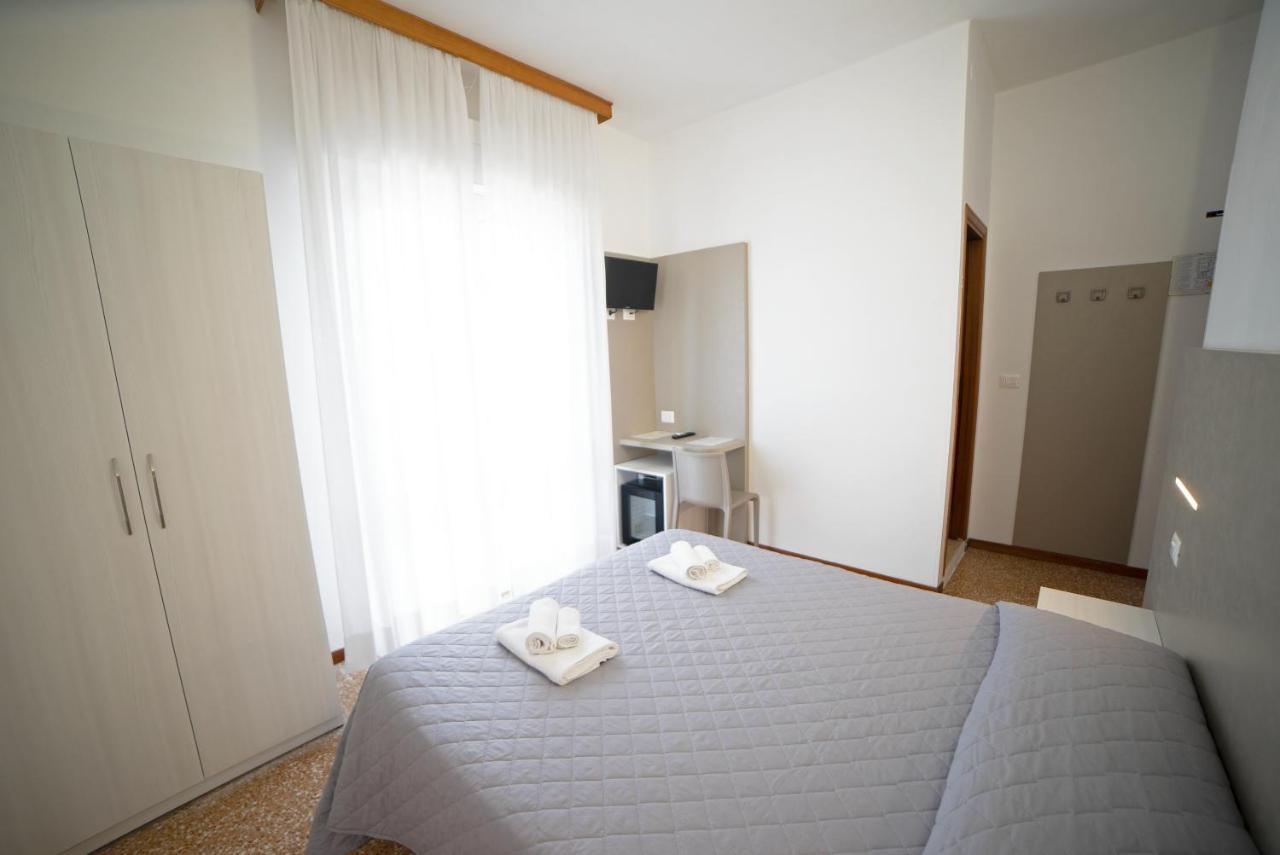 Hotel Ischia Rimini Exteriér fotografie